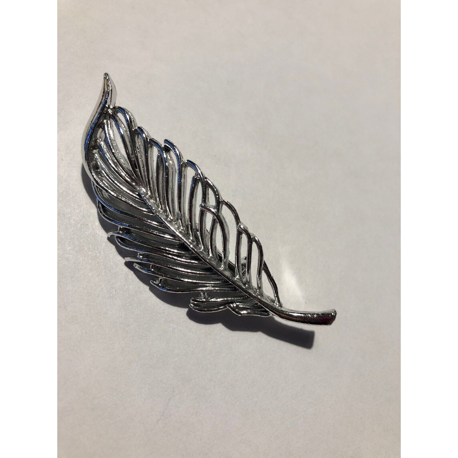 Vintage Gerrys Signed Silver Tone Feather Brooch Pin 15$